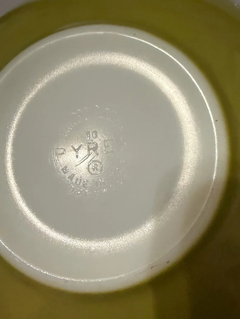 Pyrex vintage 444